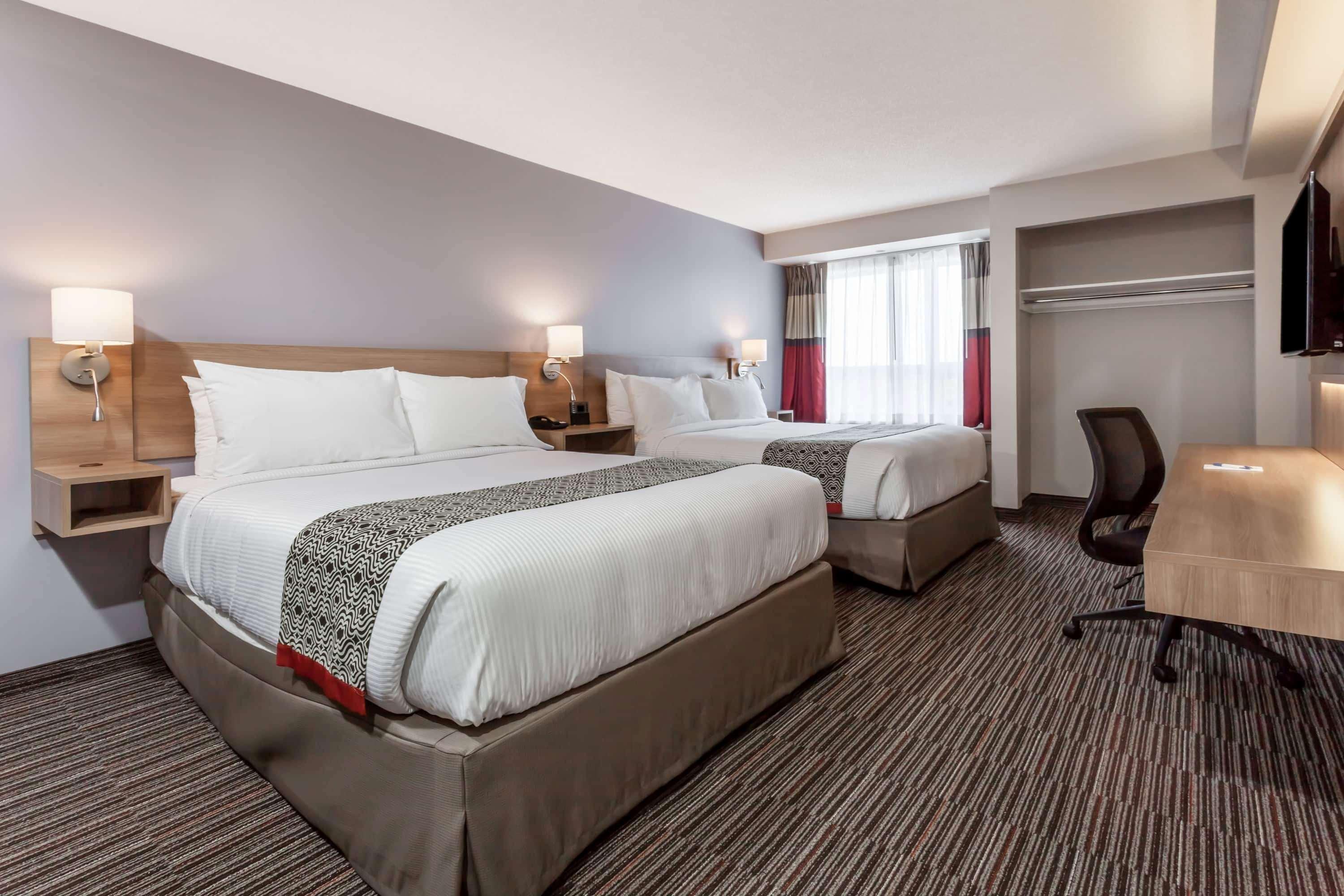 Microtel Casselman Exterior photo